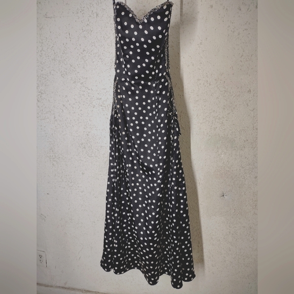 Mori Lee Dresses & Skirts - Formal Mori Lee dress by Madeline Gardener